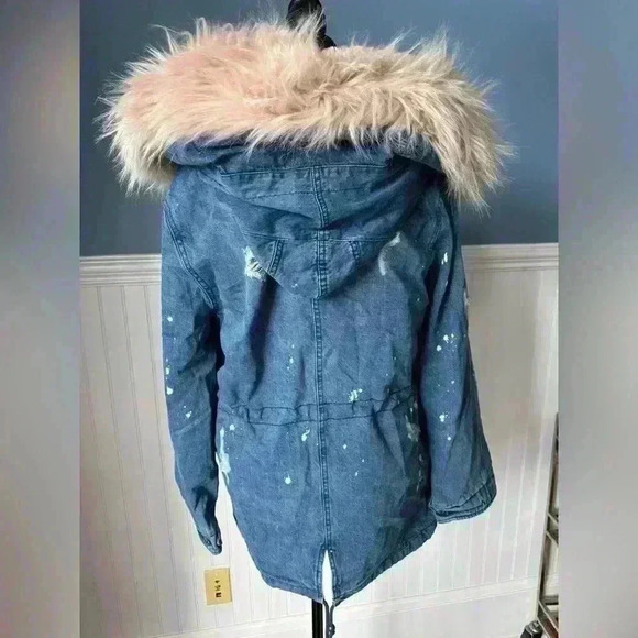 NWT Avec Les Filles Distressed Faux Fur Lined Denim Anorak ~ Large - Picture 8 of 11